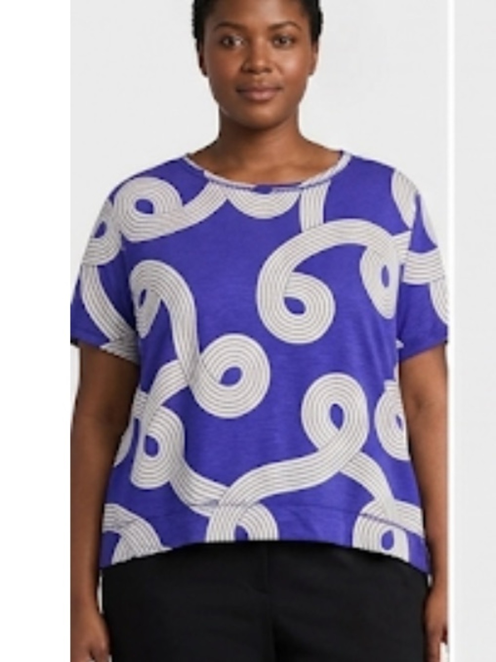 Milano whirlwind print crew neck purple and white top size XXL (3x$15)